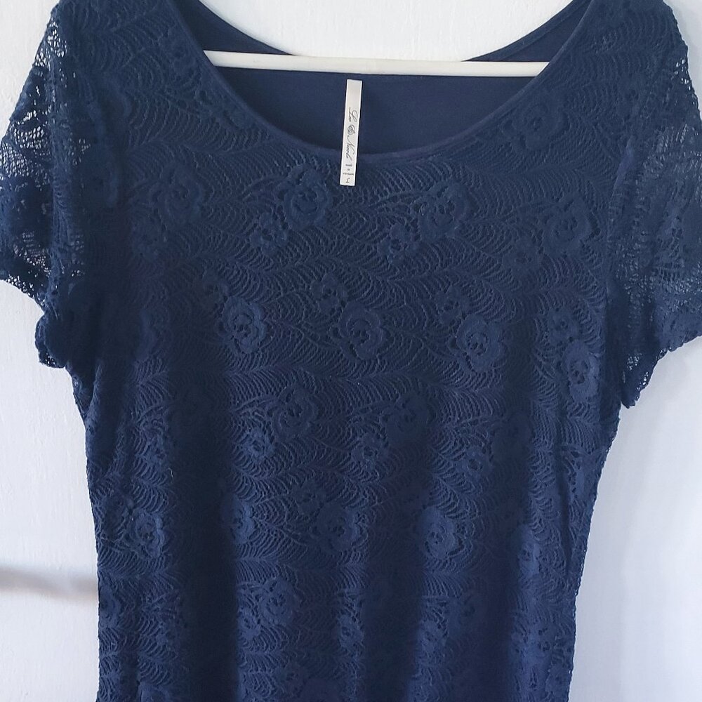 Navy blue lacy top